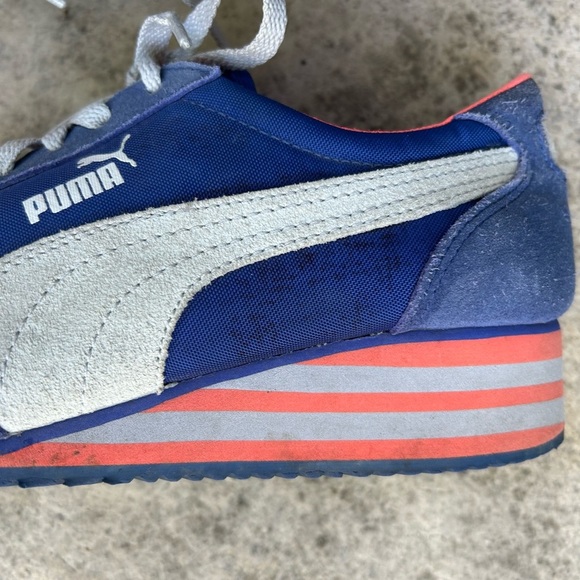 Puma Classic Wedge Carolina Stripe, size 9 - Picture 9 of 14